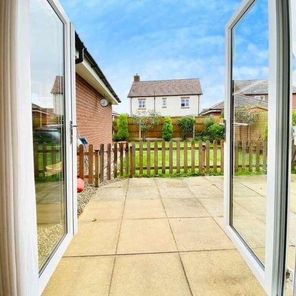 Harper Close, Winnington, CW8 - Photo 1
