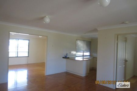 FOREST HILL - Photo 4