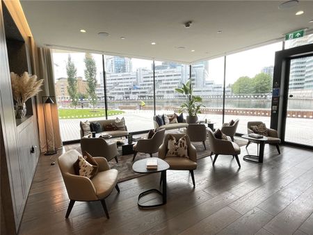 Studio Flat, One Park Drive Canary Wharf, E14 - Photo 5
