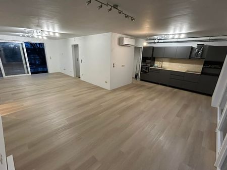 Appartement te huur - Photo 3