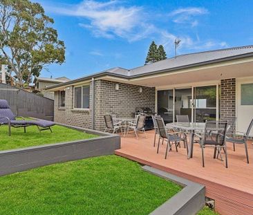 Fully Furnished with Gerroa Views - Photo 1