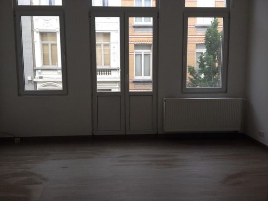 TE HUUR: Appartement met 1 slaapkamer te Antwerpen. - Photo 1