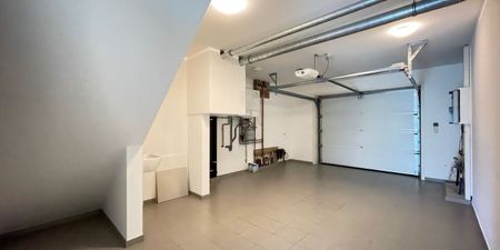 Woning te huur in Lokeren voor € 1.450 met 3 slaapkamers - Foto 4