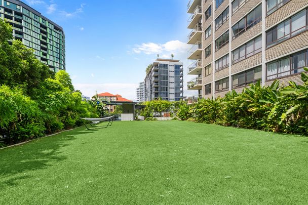 27/83 O'Connell Street, Kangaroo Point QLD 4169 - Apartment For Rent | Domain - Photo 1