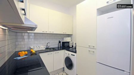 Room in a shared 6-bedroom apartment for rent in El Gotic - Foto 5