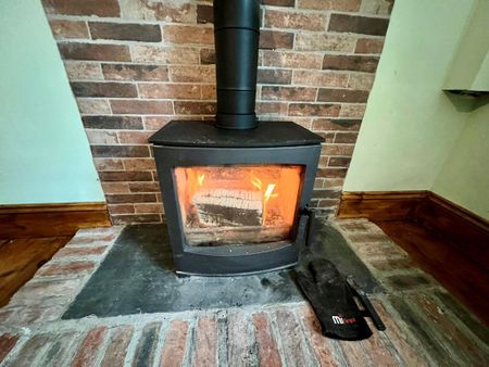 4 bedroom semi-detached house to rent - Photo 2