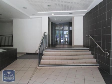 Appartement à louer 1 pièce 22.8m² - Photo 2