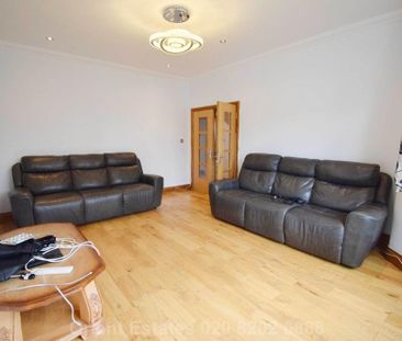 5 bedroom semi-detached house to rent - Photo 1