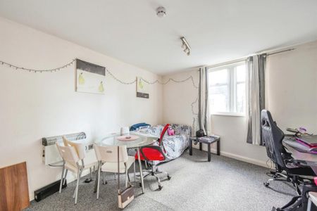 QueenStreet, Derby - Photo 3