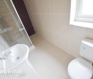 5 bedroom terraced house to rent - Photo 4