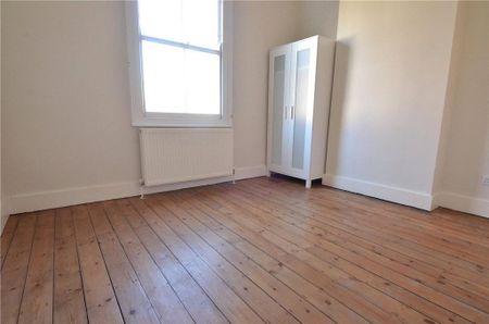 4 bedroom terraced house to rent - Photo 4