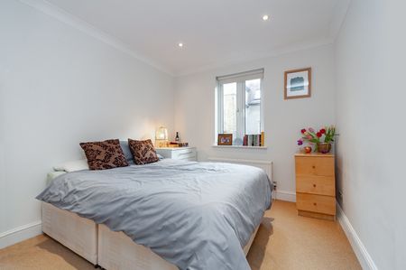 3 Bed Flat, Crediton Hill, NW6 - Photo 4