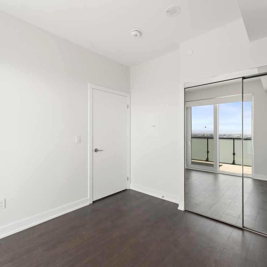 For Lease - 4130 Parkside Village Drive Unit# 3002, Mississauga, Ontario - Photo 1