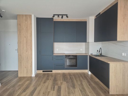 Mieszkanie 42m2, komórka lok., miejsce postojowe - Photo 1