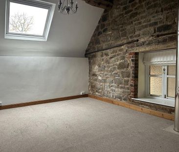 4 bedroom barn conversion to rent - Photo 2