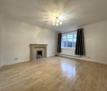 4 bedroom detached house to rent - Photo 1
