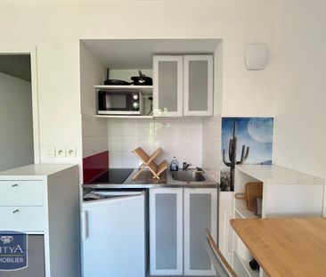Location Appartement 1 pièce 17m² MARSEILLE 8ème - Photo 1