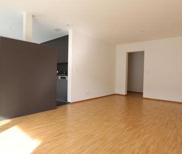 Lichtdurchflutete, moderne Wohnung an kinderfreundlicher Lage - Photo 2