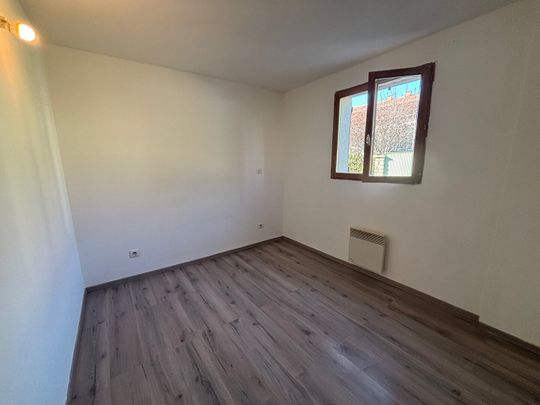 A LOUER - CARPENTRAS - APPARTEMENT T2, - Photo 1