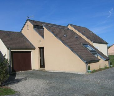 Location Maison 4 pièces 103 m² Méobecq - Photo 1