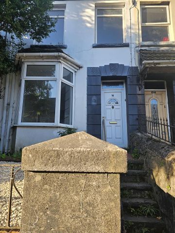 3 bedroom terraced house to rent - Photo 3