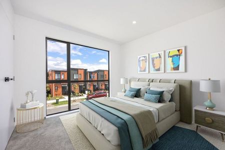 Modern 3 Bedroom Townhouse in Flat Bush - Photo 4