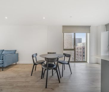 3 bedroom apartment to rent - Photo 2