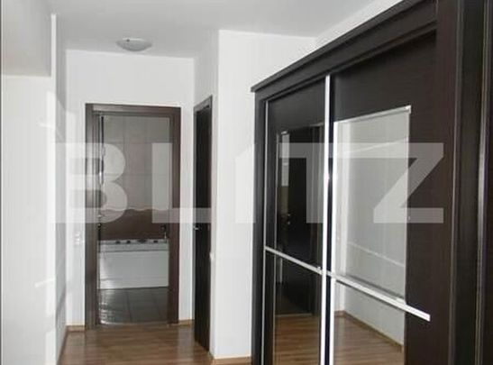 Apartament generos de 2 camere, parcare subteran, 80mp, Plopilor - Photo 1