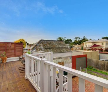 Furnished - Two Bedroom Apartment - CBD & Waterfront Precinct - Photo 1