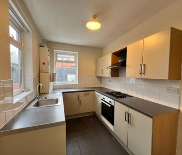2 bedroom House To Let - Photo 1