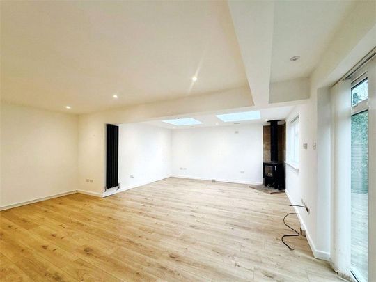 3 bedroom detached house to rent - Photo 1