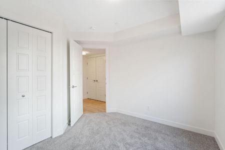 230 Livingston Common NE - Photo 5