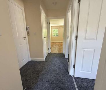Manchester Road, Thurlstone, Sheffield, S36 - Photo 4