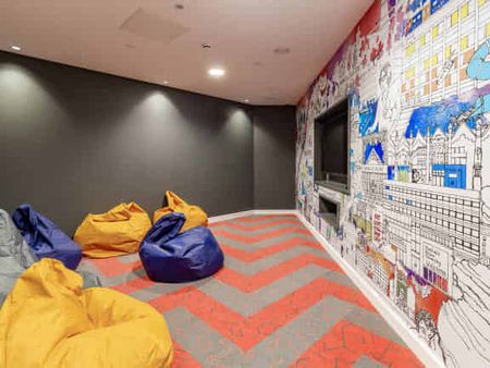 Bronze Studio - Photo 4