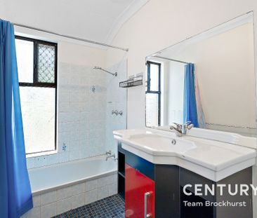 Freshly Renovated 3-Bedroom Home – Move-In Ready Comfort&excl; - Photo 2