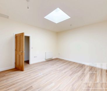 Balcombe, RH17 - Photo 1