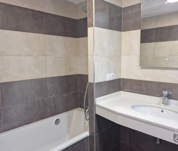 Piso de alquiler en Calle de Polo I Peyrolon, Mestalla - Photo 5