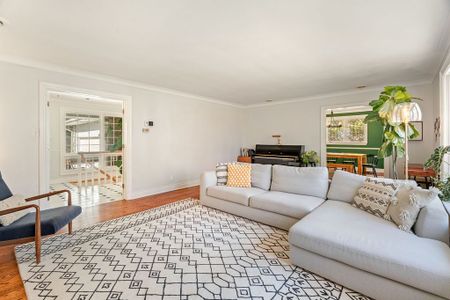 For Lease - 275 Crocus Avenue, Alta Vista and Area, Ontario - Photo 2