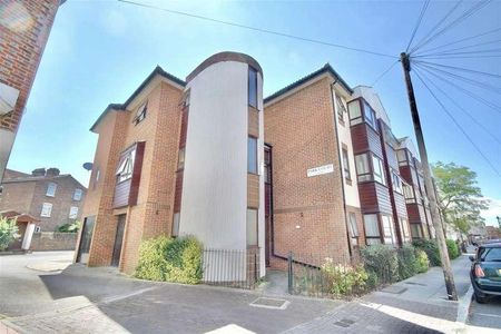 Castle Road, Southsea, PO5 - Photo 3