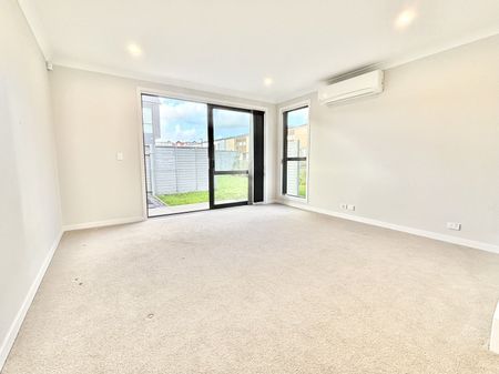 19 Harewood Street, Whenuapai, Auckland - Photo 4