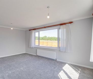 Hawthorne Close, Kirkhamgate, Wakefield - Photo 4