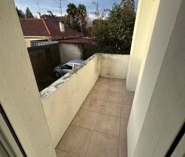 À LOUER – Appartement T3 avec balcon – Calme et proche centre-ville - Photo 4