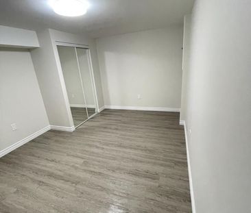 For Lease - 882 Southdown Drive Unit# Bsmt, Oshawa, Ontario - Photo 3