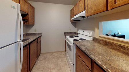 Anderson Avenue West Apartment Rentals - Photo 2