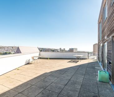 3 bedroom apartment to rent - Photo 2