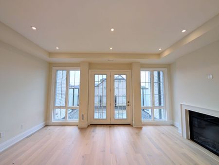 For Lease - 417 York Downs Boulevard, Markham, Ontario - Photo 2