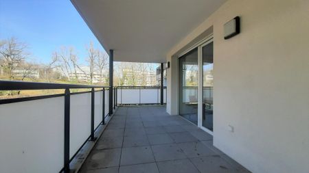 location Appartement T3 DE 69.69m² À ANNECY - Photo 2