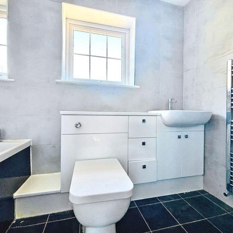 3 bed semi-detached house to rent in NE22 - Photo 1