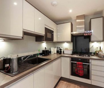 3 bedroom apartment to rent - Photo 5