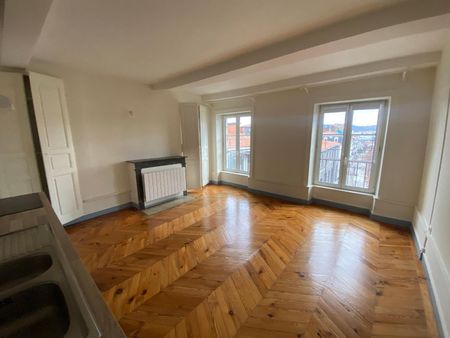 Location Appartement 2 pièces 44m² CLERMONT FERRAND 63000 - Photo 2